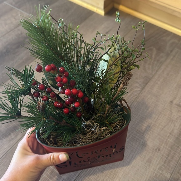 Merry Christmas Decor - Picture 2 of 3